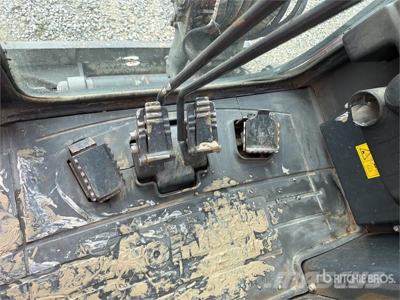 Komatsu PC22MR-3 Mini Excavator حفارات صغيرة أقل من 7 طن (حفارات صغيرة)