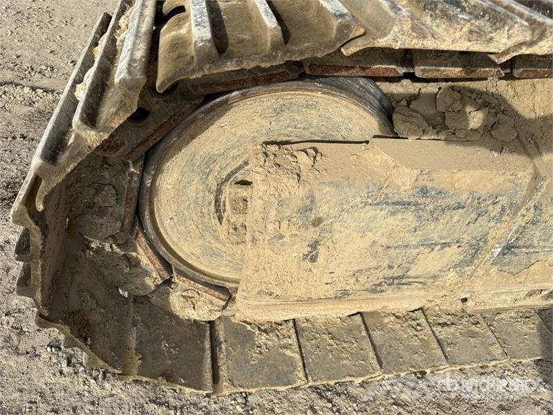 Komatsu PC230NHD-8 Tracked Excavator 大型油圧ショベル12t以上(パワーショベル・ユンボ)