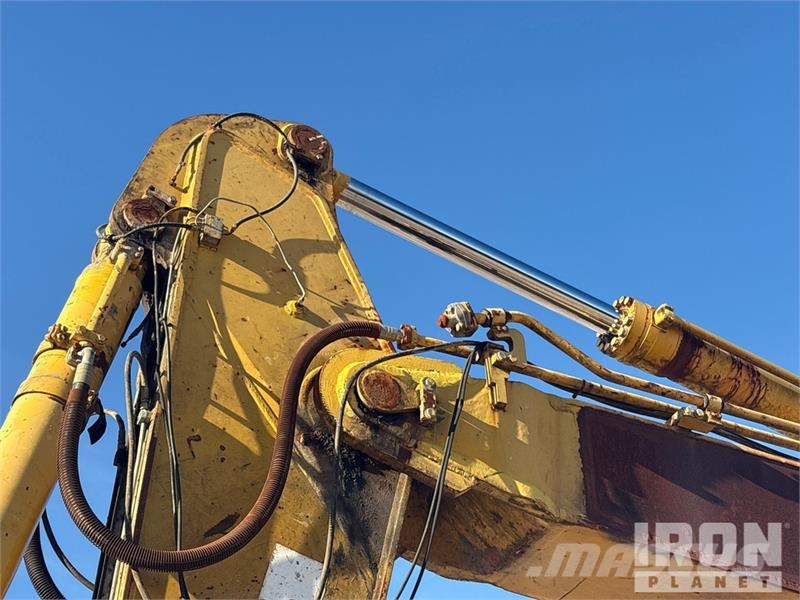 Komatsu PC340NLC-7EO Tracked Excavator (Inoperable) 履带挖掘机
