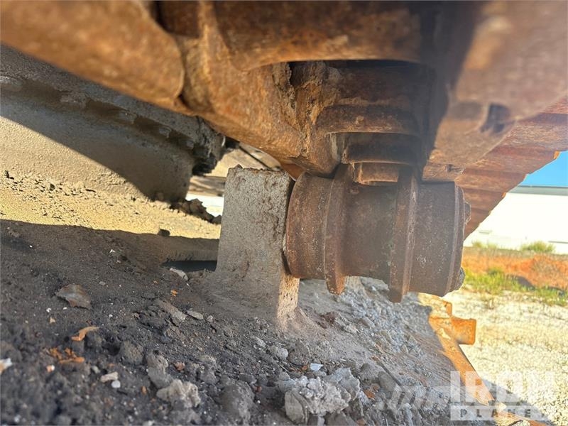 Komatsu PC340NLC-7EO Tracked Excavator (Inoperable) 履带挖掘机