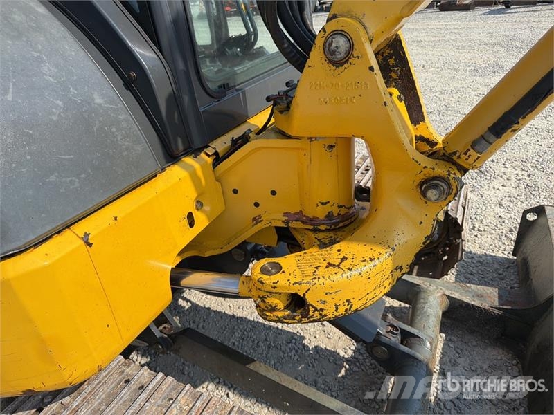 Komatsu PC50MR-2 Miniekskavaatorid < 7 t