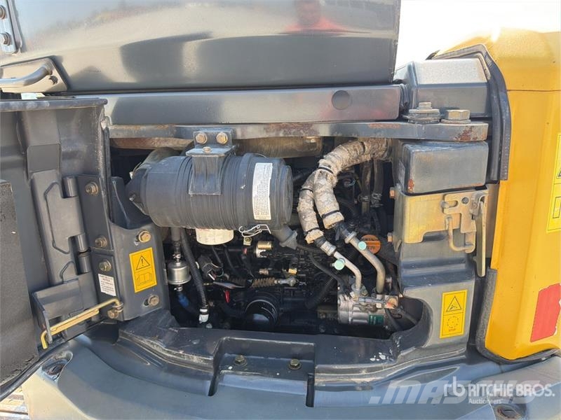 Komatsu PC50MR-2 Miniekskavaatorid < 7 t