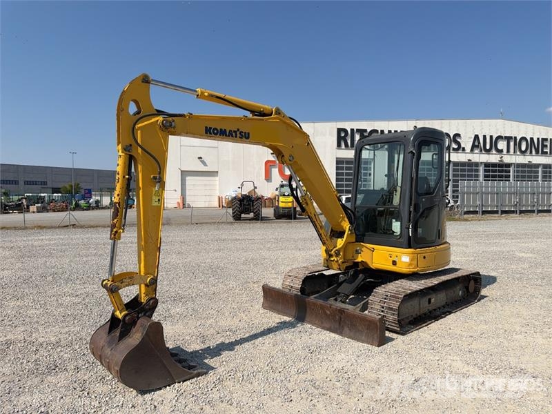 Komatsu PC50MR-2 Miniekskavaatorid < 7 t