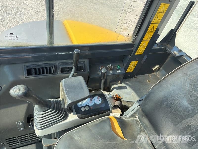 Komatsu PC50MR-2 Miniekskavaatorid < 7 t