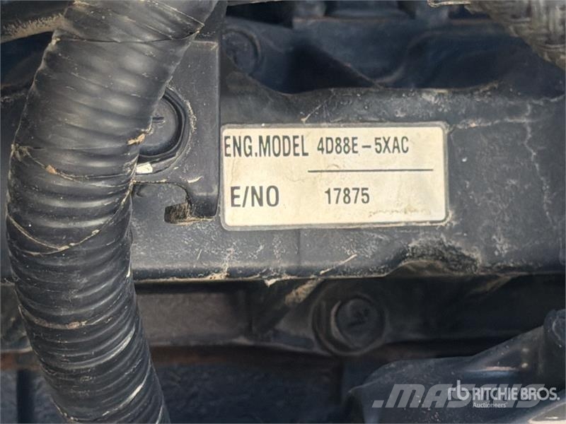 Komatsu PC50MR-2 Miniekskavaatorid < 7 t