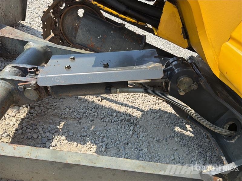 Komatsu PC50MR-2 Miniekskavaatorid < 7 t