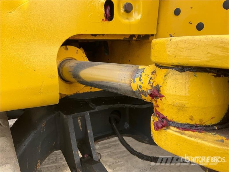 Komatsu PC50MR-2 Miniekskavaatorid < 7 t