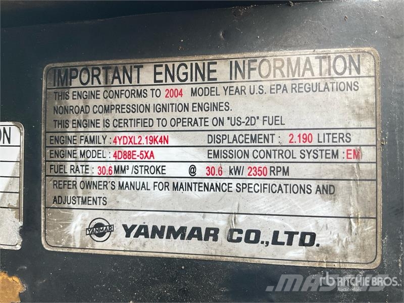 Komatsu PC50MR-2 Miniekskavaatorid < 7 t