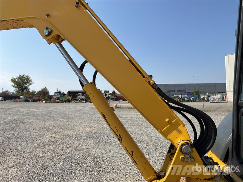 Komatsu PC50MR-2 Miniekskavaatorid < 7 t