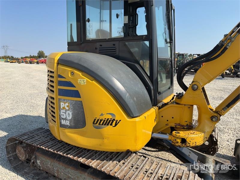 Komatsu PC50MR-2 Miniekskavaatorid < 7 t