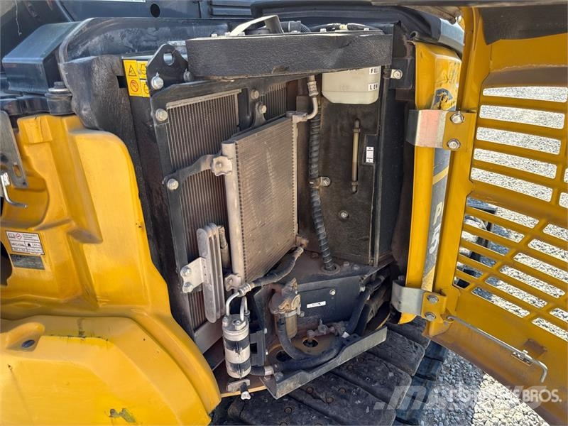 Komatsu PC55MR-5M0 Mini Excavator 小型挖掘机