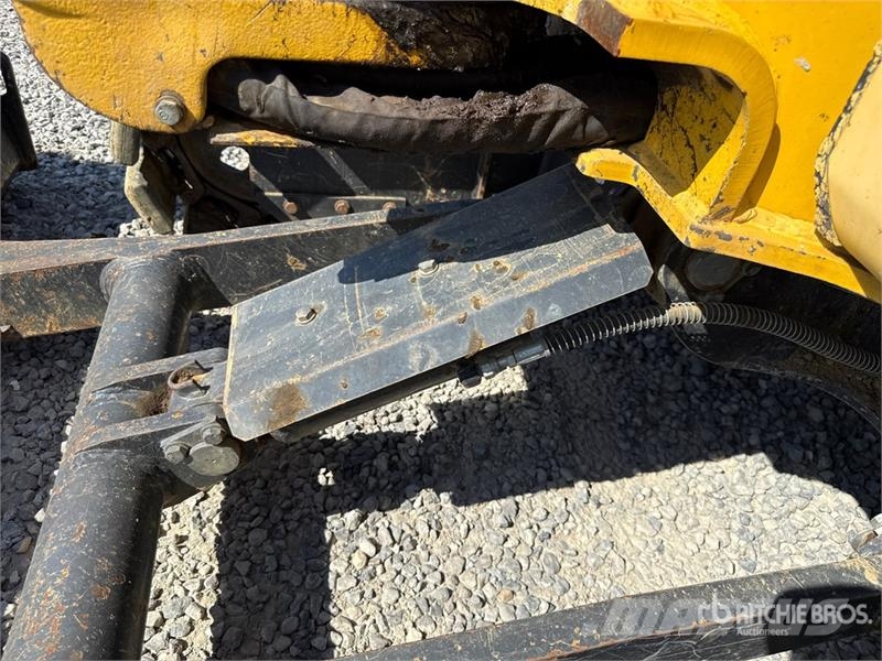 Komatsu PC55MR-5M0 Mini Excavator 小型挖掘机