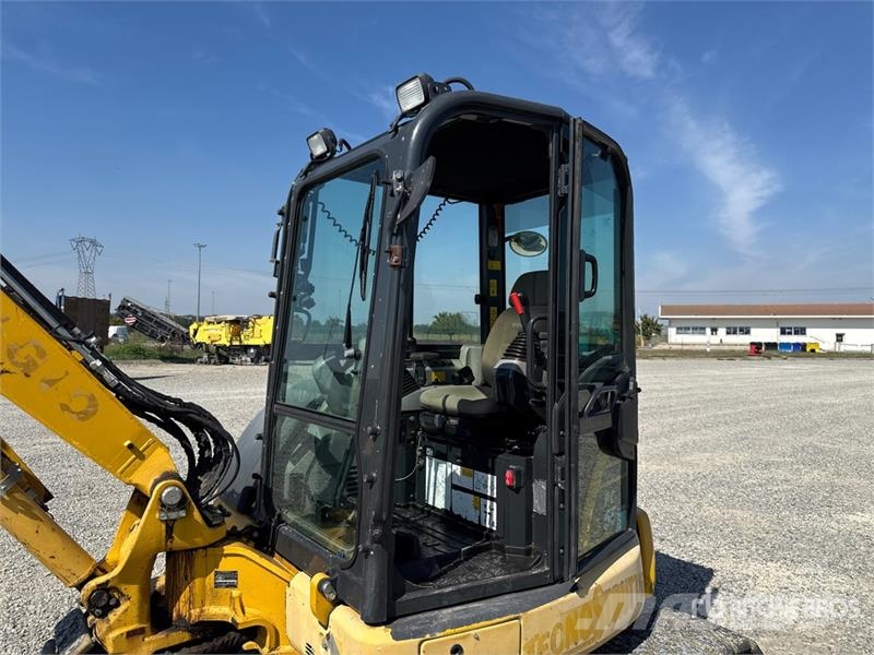 Komatsu PC55MR-5M0 Mini Excavator 小型挖掘机