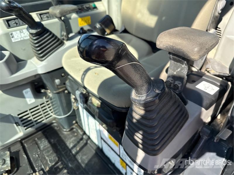Komatsu PC55MR-5M0 Mini Excavator 小型挖掘机