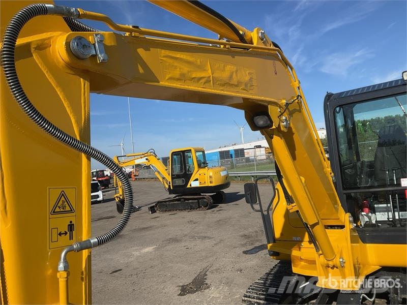 Komatsu PC56-7 Mini Excavator Mini bagri <7t