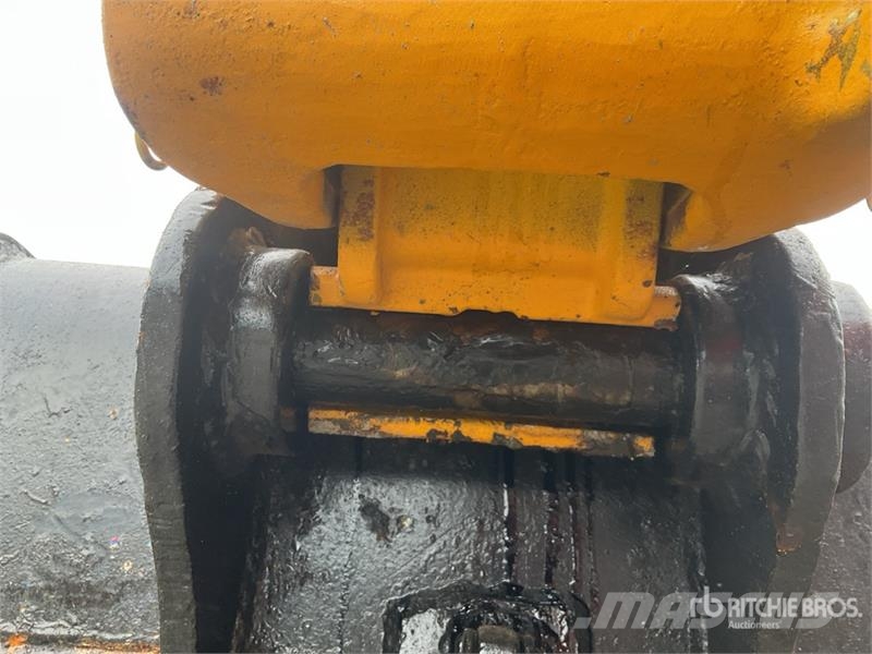 Komatsu PC56-7 Mini Excavator Mini bagri <7t