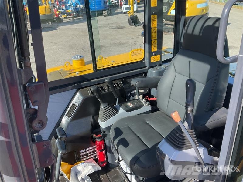 Komatsu PC56-7 Mini Excavator Mini bagri <7t