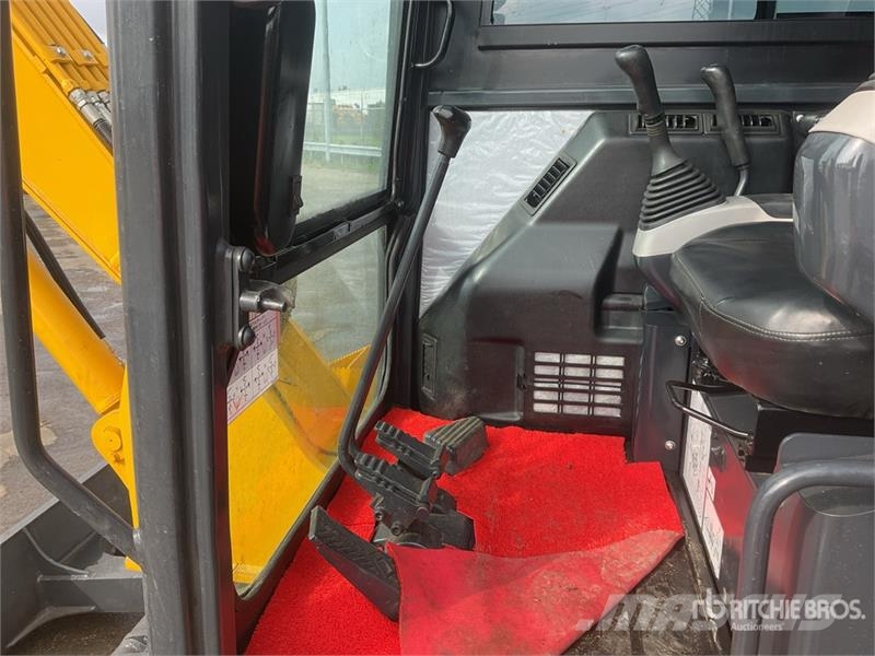 Komatsu PC58-8 Mini Excavator حفارات صغيرة أقل من 7 طن (حفارات صغيرة)