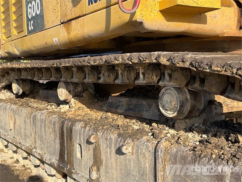 Komatsu PC600LC-8 Crawler excavators