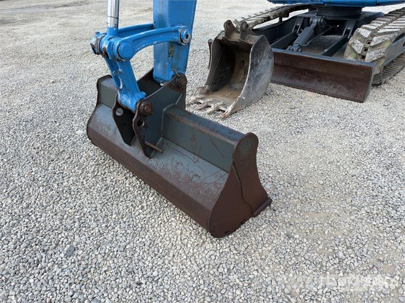 Komatsu PC75UU3 Tracked Excavator 大型油圧ショベル12t以上(パワーショベル・ユンボ)
