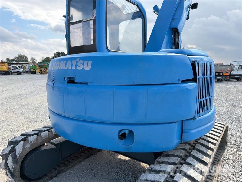 Komatsu PC75UU3 Tracked Excavator 大型油圧ショベル12t以上(パワーショベル・ユンボ)