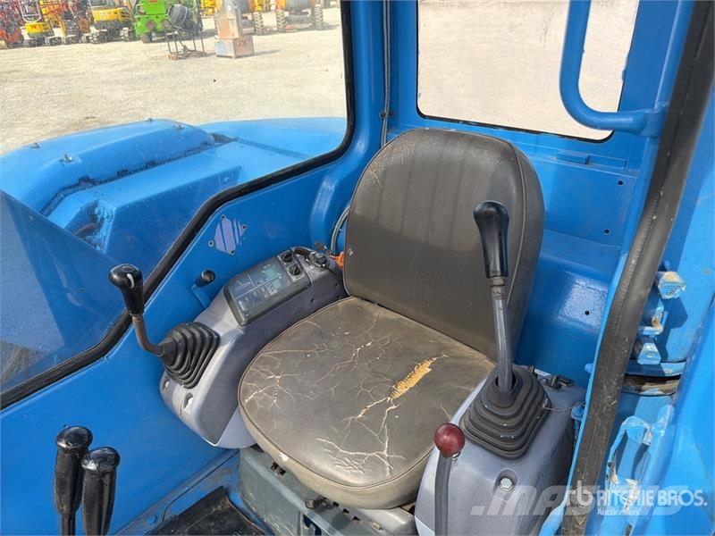Komatsu PC75UU3 Tracked Excavator 大型油圧ショベル12t以上(パワーショベル・ユンボ)
