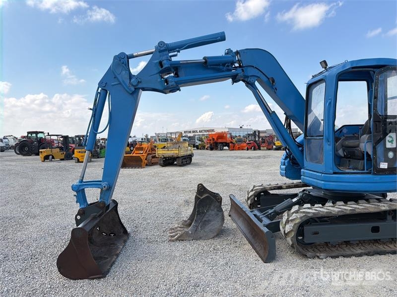 Komatsu PC75UU3 Tracked Excavator 大型油圧ショベル12t以上(パワーショベル・ユンボ)