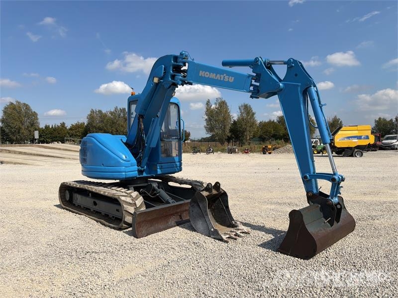 Komatsu PC75UU3 Tracked Excavator 大型油圧ショベル12t以上(パワーショベル・ユンボ)