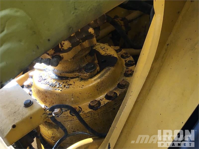 Komatsu PC800-8 Raupenbagger