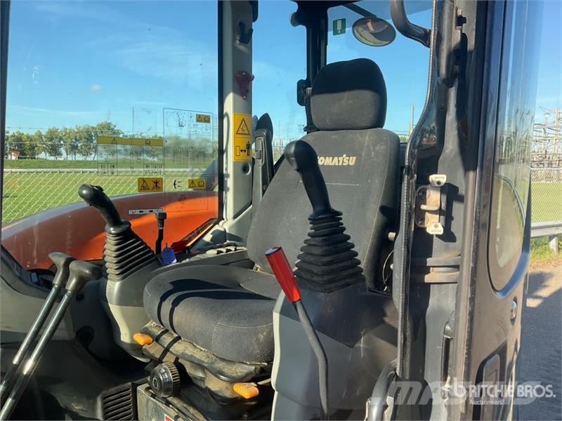 Komatsu PC80MR-3 Tracked Excavator Rupsgraafmachines