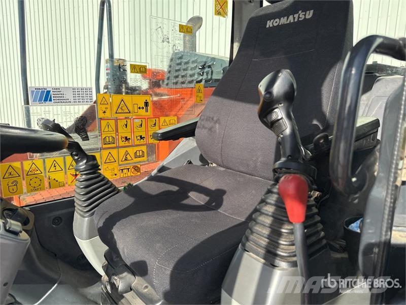 Komatsu PW118MR-11 Pelle Sur Pneus Wheel Excavator Pyöräkaivukoneet