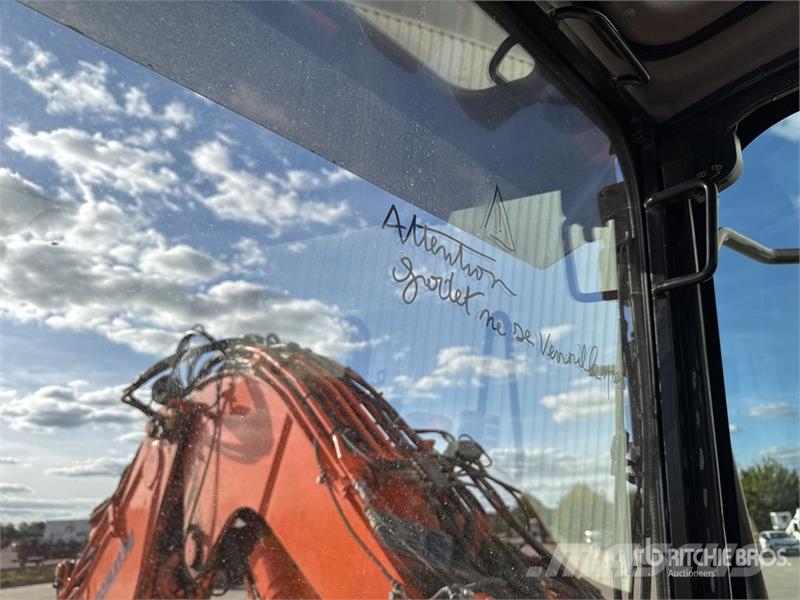 Komatsu PW118MR-11 Pelle Sur Pneus Wheel Excavator Pyöräkaivukoneet