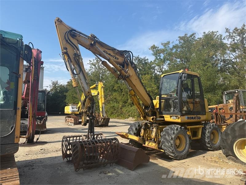 Komatsu PW75 Wheel Excavator Lastik tekerli ekskavatörler