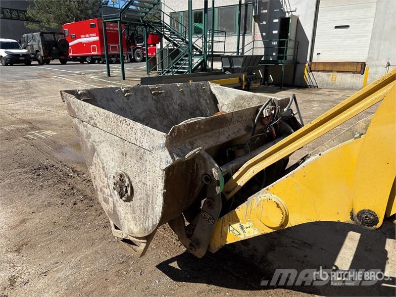 Komatsu PW97R-2 Backhoe Loader Backhoe loaders