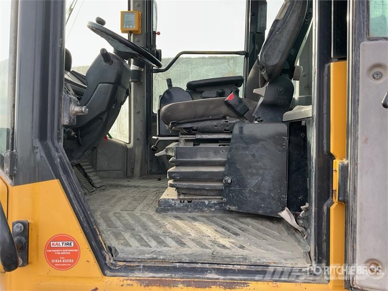 Komatsu WA-470 High Lift Wheel Loader Iekrāvēji uz riteņiem