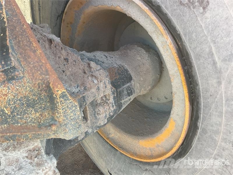 Komatsu WA-470 High Lift Wheel Loader Iekrāvēji uz riteņiem
