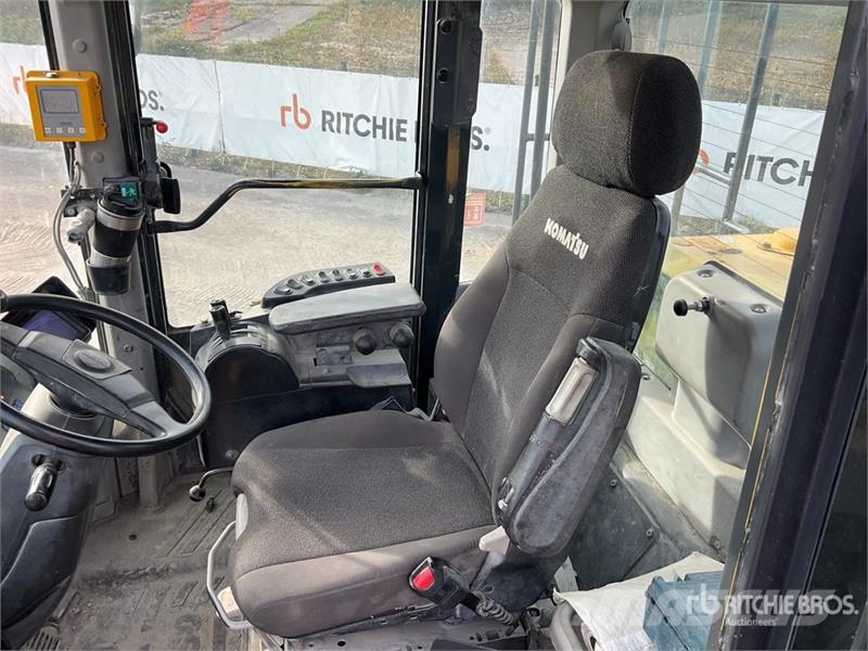 Komatsu WA-470 High Lift Wheel Loader Iekrāvēji uz riteņiem
