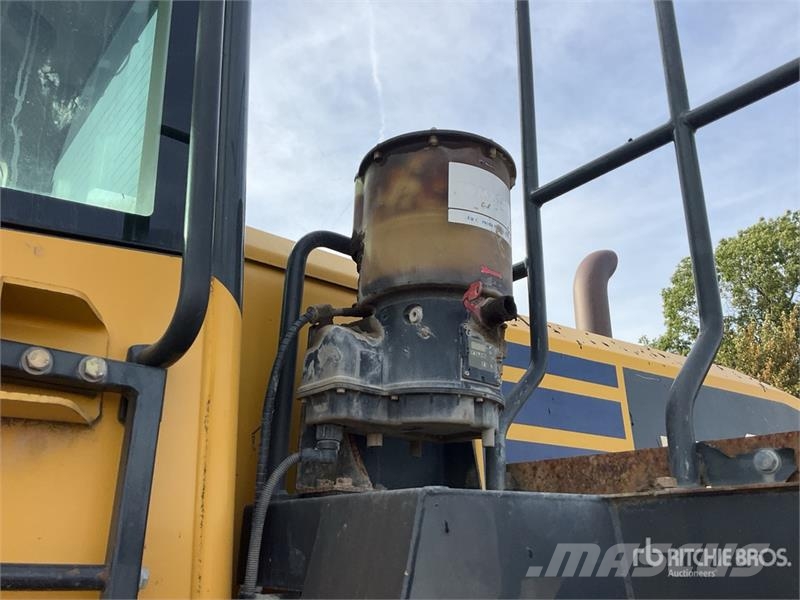 Komatsu WA-470 High Lift Wheel Loader Iekrāvēji uz riteņiem