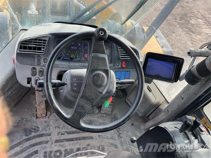 Komatsu WA-470 High Lift Wheel Loader Iekrāvēji uz riteņiem