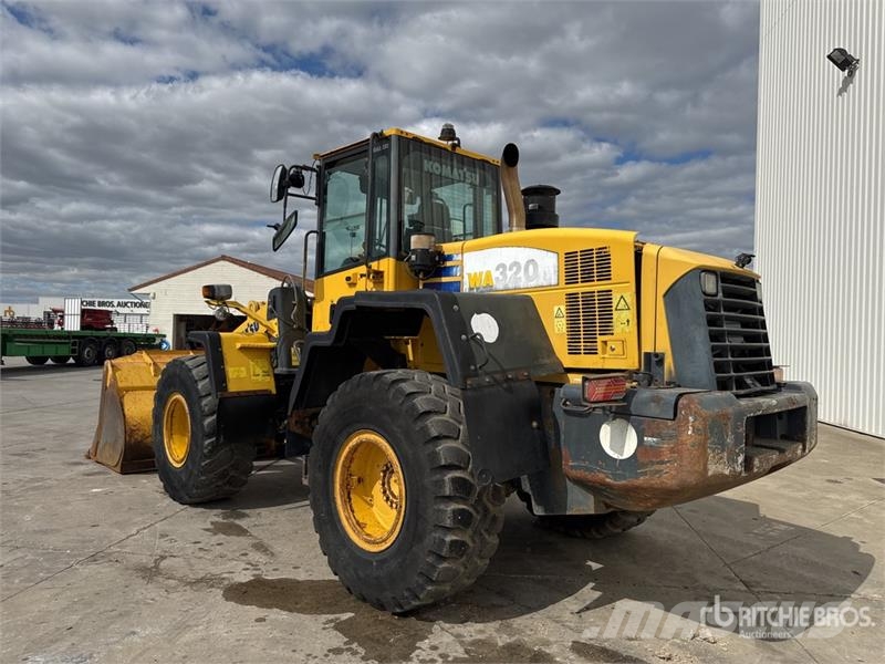Komatsu WA320-5 لوادر بعجل