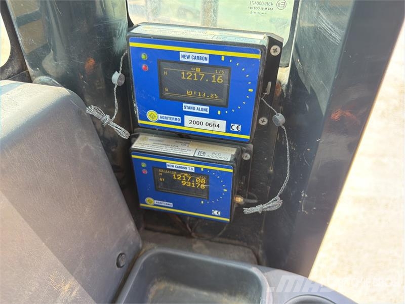 Komatsu WA320-5 Wheel Loader Kolesni nakladalci