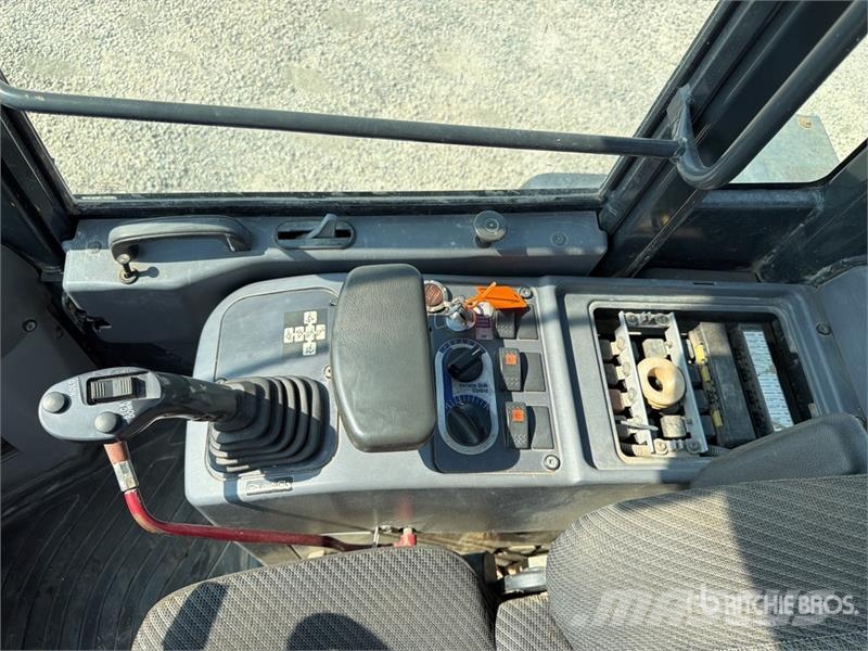Komatsu WA320-5 Wheel Loader Kolesni nakladalci