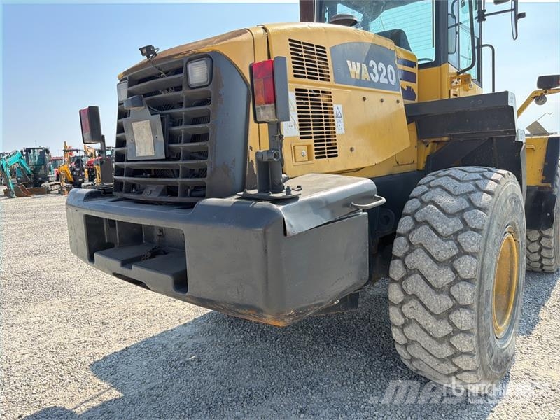 Komatsu WA320-5 Wheel Loader Kolesni nakladalci