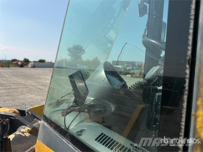 Komatsu WA320-5 Wheel Loader Kolesni nakladalci