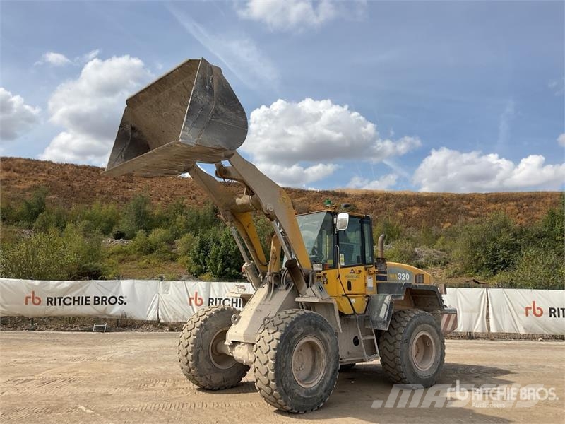 Komatsu WA320-5H Wheel Loader Hjullastare
