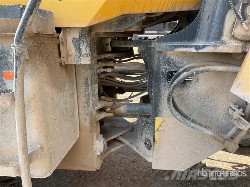 Komatsu WA320-5H Wheel Loader Hjullastare