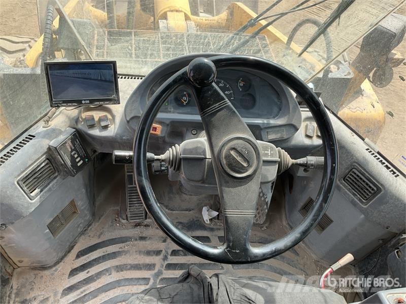 Komatsu WA320-5H Wheel Loader Hjullastare