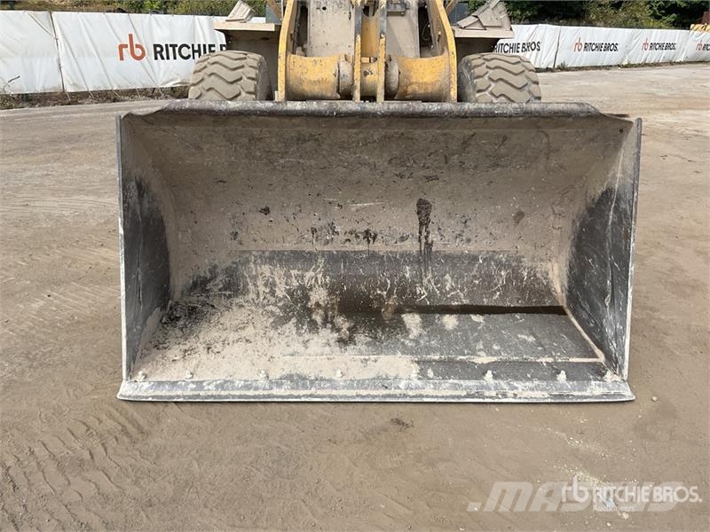 Komatsu WA320-5H Wheel Loader Hjullastare
