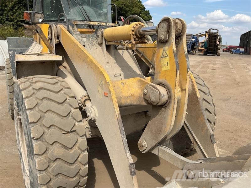 Komatsu WA320-5H Wheel Loader Hjullastare