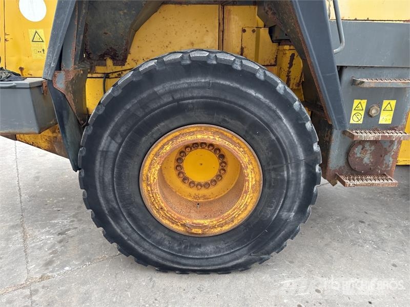 Komatsu WA380-3H Chargeuse Sur Pneus Wheel Loader Chargeuse sur pneus